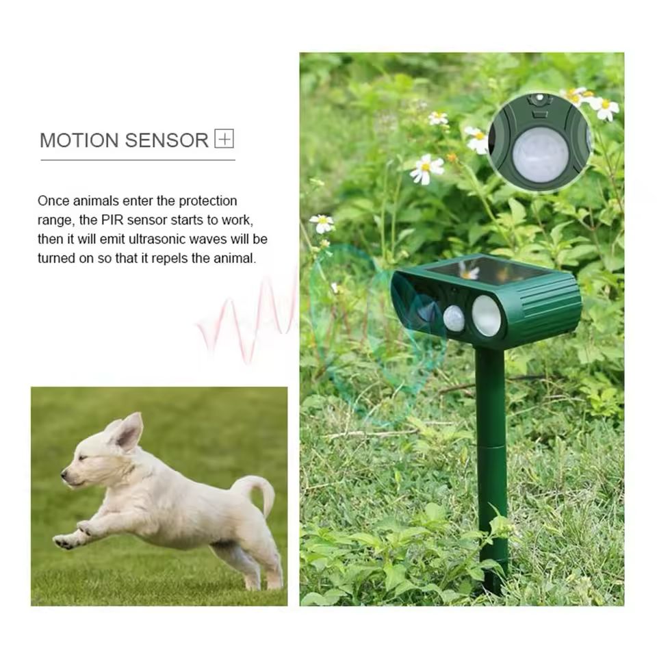 The Invisible Fence 🛡️🌙 – Solar Ultrasonic Scarer. Flashing Light + Sound Keeps Dogs, Cats & Pests Away from Yard, Garden & Patio 🐾❌
