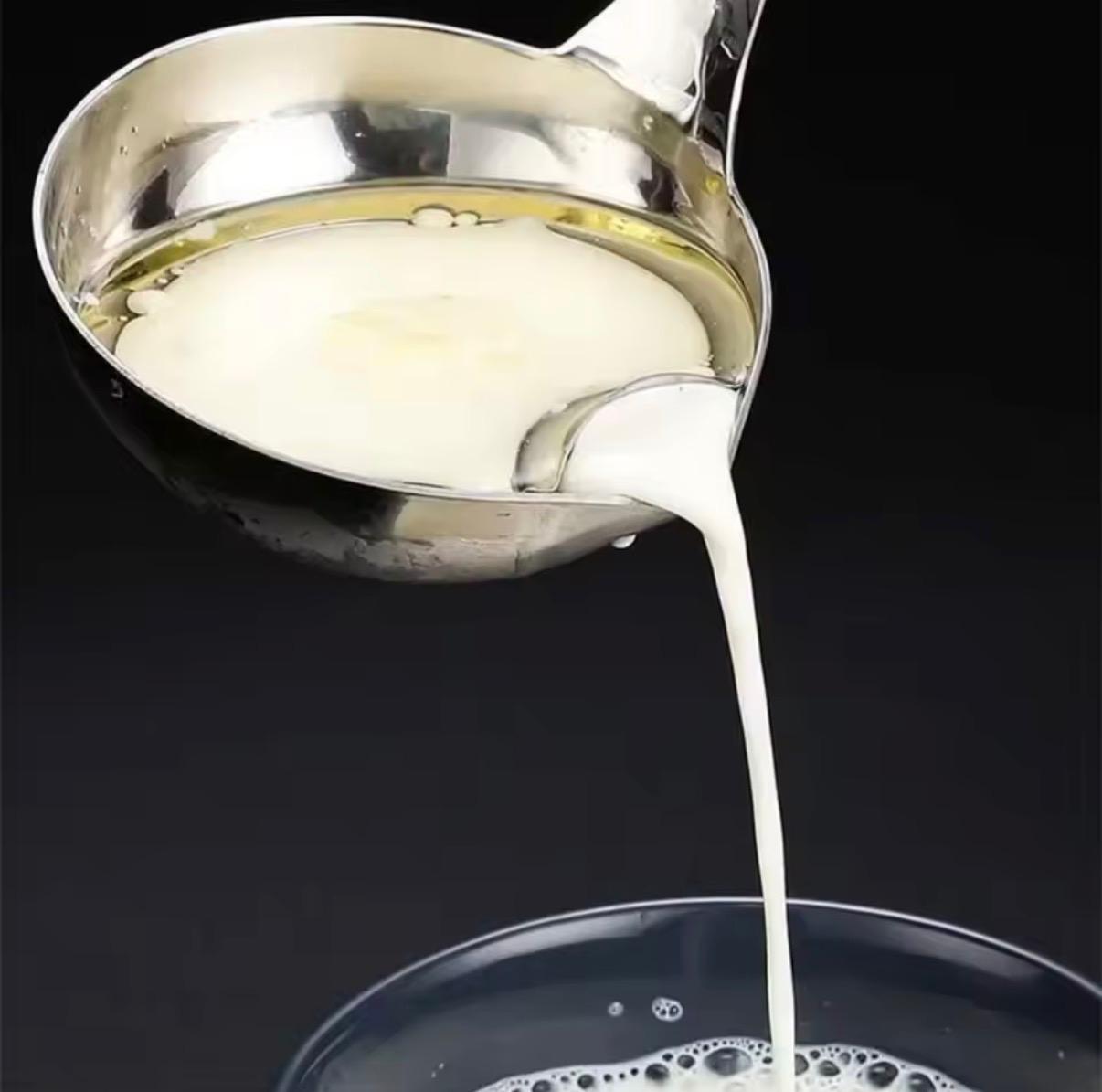 Skim oil, scoop solids, and strain with one tool.