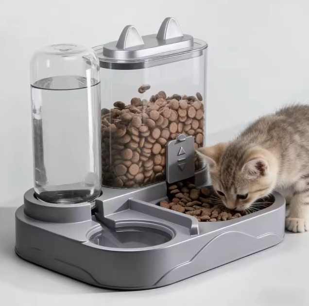 The Endless Bowl 🐱🍽️✨ – 2-in-1 Gravity Cat Feeder & Water Dispenser. Auto-Refilling Food and Water Station for Indoor Cats 💧🐾